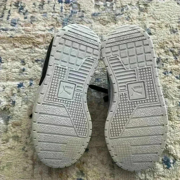 Like New Puma Cali Dream  Shiny Pack Sneakers Kids - Picture 5 of 13